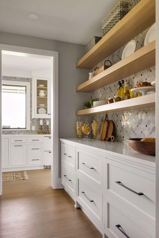 2898 Deer Hill Road, Medina, MN 55356