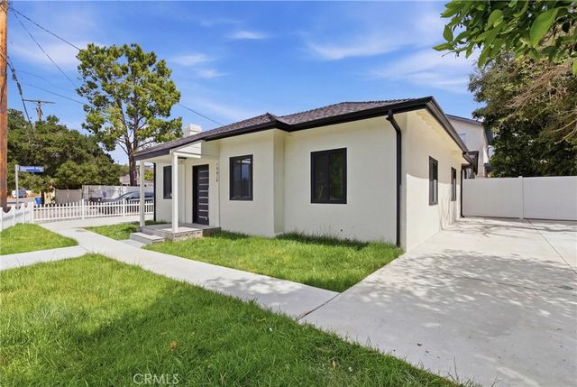 10012 Plainview Avenue, Tujunga, CA 91042