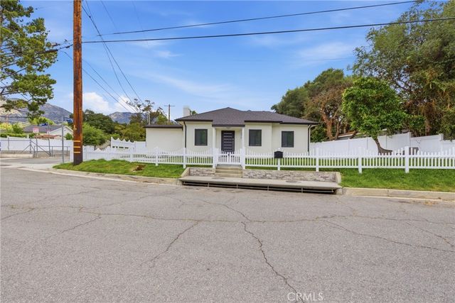 10012 Plainview Avenue, Tujunga, CA 91042