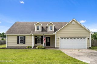 308 Boss Court, Richlands, NC 28574