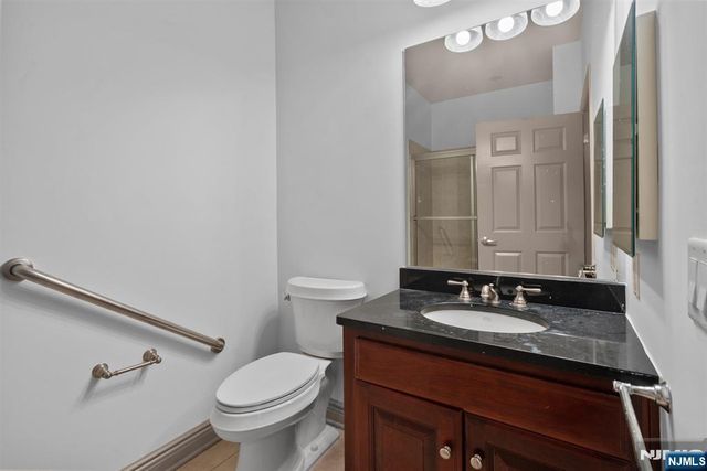 7400 River Road 438, North Bergen, NJ 07047
