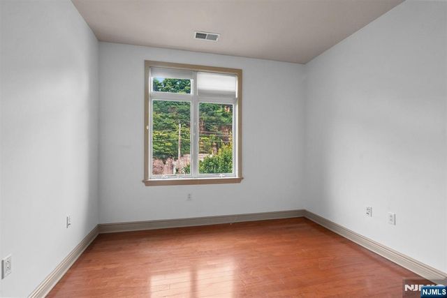 7400 River Road 438, North Bergen, NJ 07047