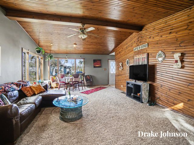 2475 Holton Road, Muskegon, MI 49445