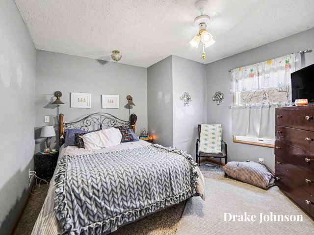 2475 Holton Road, Muskegon, MI 49445