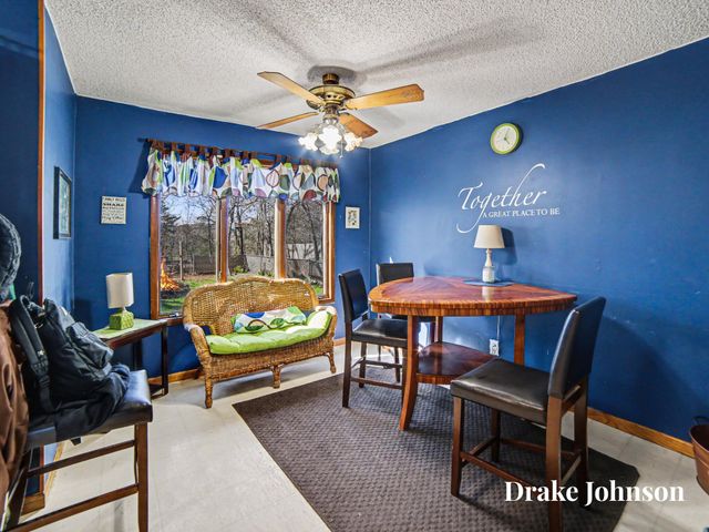 2475 Holton Road, Muskegon, MI 49445
