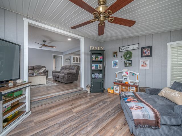 93 Wright Road, Salt Lick, KY 40371