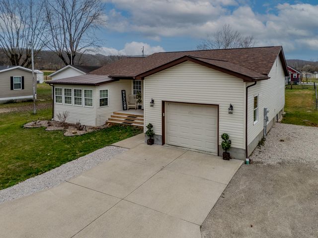 93 Wright Road, Salt Lick, KY 40371