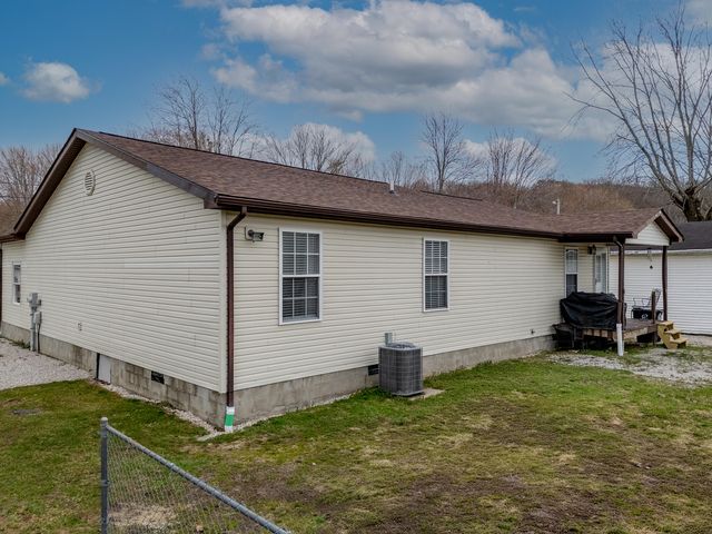 93 Wright Road, Salt Lick, KY 40371