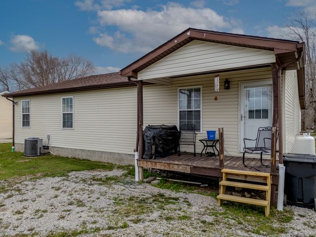 93 Wright Road, Salt Lick, KY 40371