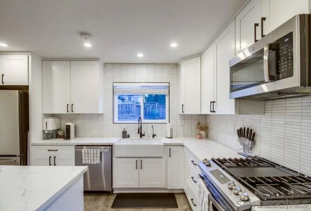 6964 Mount Vernon St, Lemon Grove, CA 91945