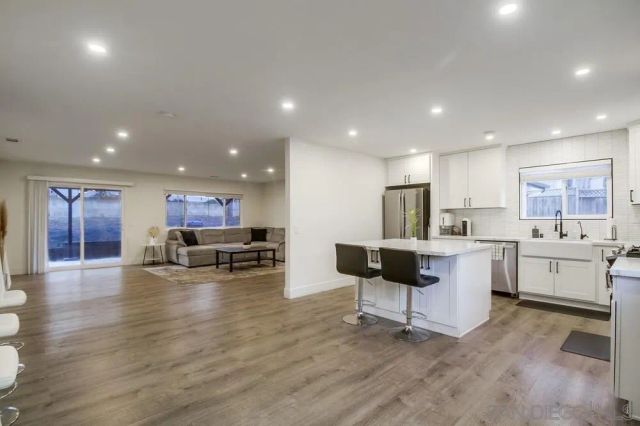 6964 Mount Vernon St, Lemon Grove, CA 91945