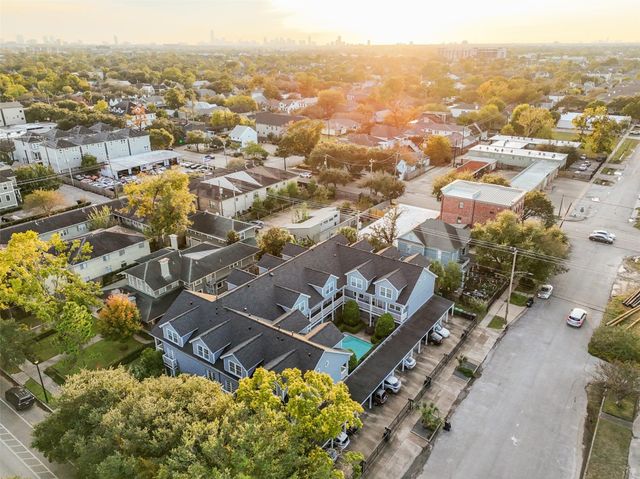 1621 Heights Boulevard 3, Houston, TX 77008