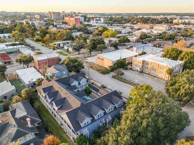 1621 Heights Boulevard 3, Houston, TX 77008