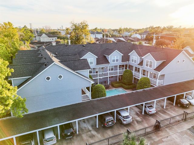 1621 Heights Boulevard 3, Houston, TX 77008