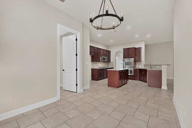 4804 Taurus WALK, Austin, TX 78738
