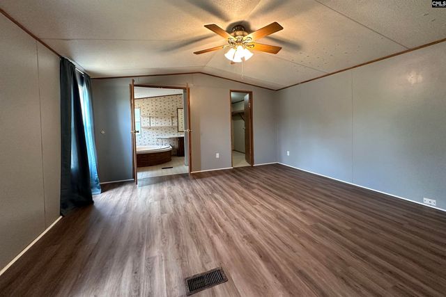 321 Copperhead Road, St. Matthews, SC 29135