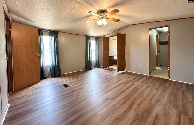 321 Copperhead Road, St. Matthews, SC 29135