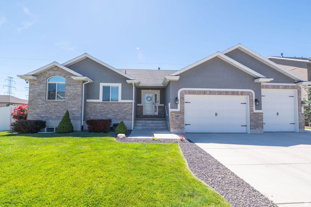 Image 57 of property listing at 5437 S 3150 W, Roy, UT 84067