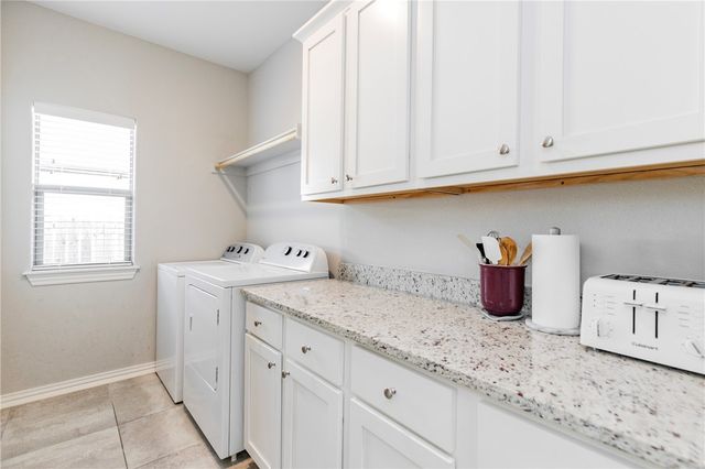 2016 Gilligan Avenue, Rogers, AR 72758