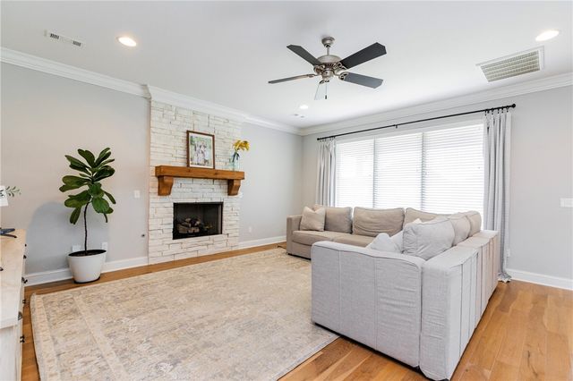 2016 Gilligan Avenue, Rogers, AR 72758