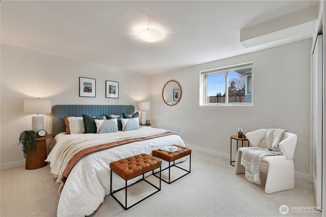 10850 Marine View Drive SW, Seattle, WA 98146