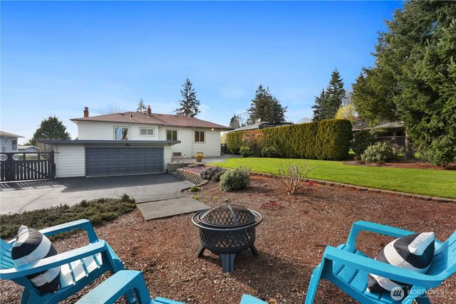 10850 Marine View Drive SW, Seattle, WA 98146