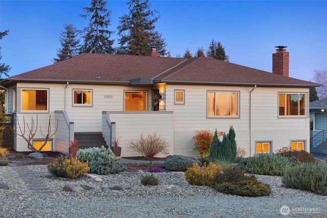10850 Marine View Drive SW, Seattle, WA 98146