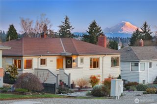 10850 Marine View Drive SW, Seattle, WA 98146
