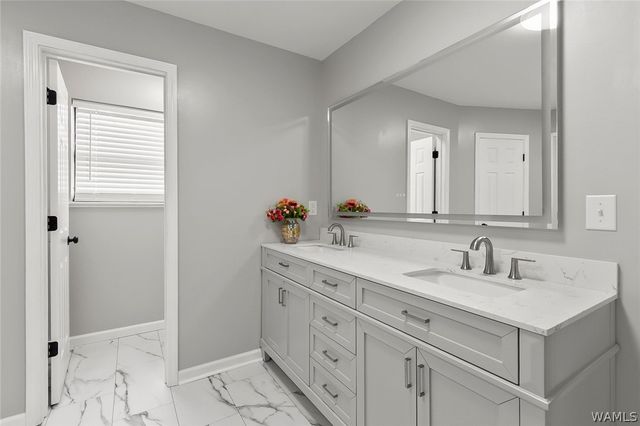 11720 OVERLAND, Duncanville, AL 35456