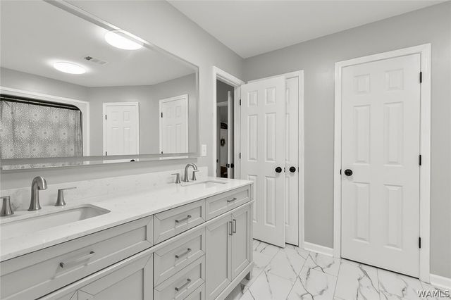 11720 OVERLAND, Duncanville, AL 35456