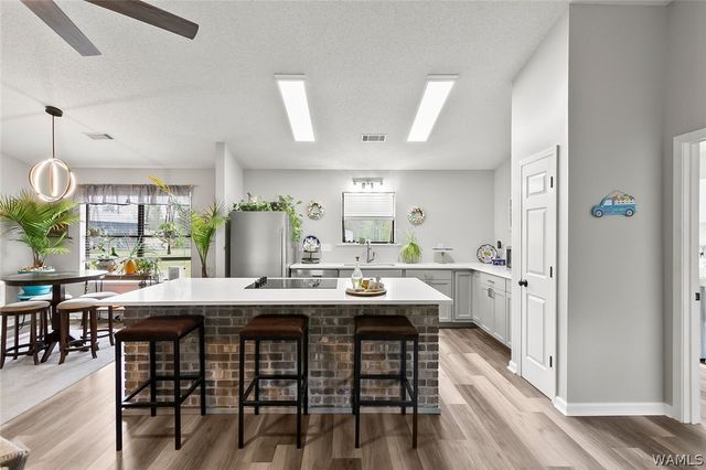 11720 OVERLAND, Duncanville, AL 35456