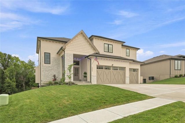 12455 NW Appaloosa Street, Platte City, MO 64079