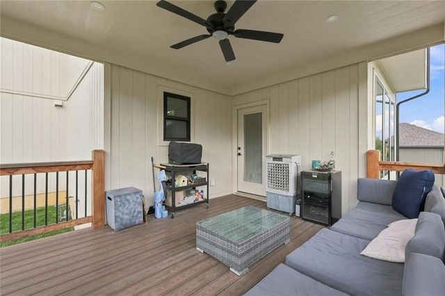 12455 NW Appaloosa Street, Platte City, MO 64079