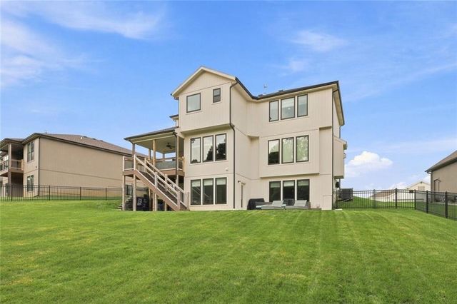 12455 NW Appaloosa Street, Platte City, MO 64079