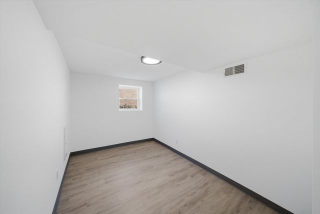 5943 W Huron Street, Chicago, IL 60644