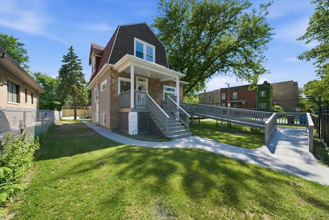 5943 W Huron Street, Chicago, IL 60644