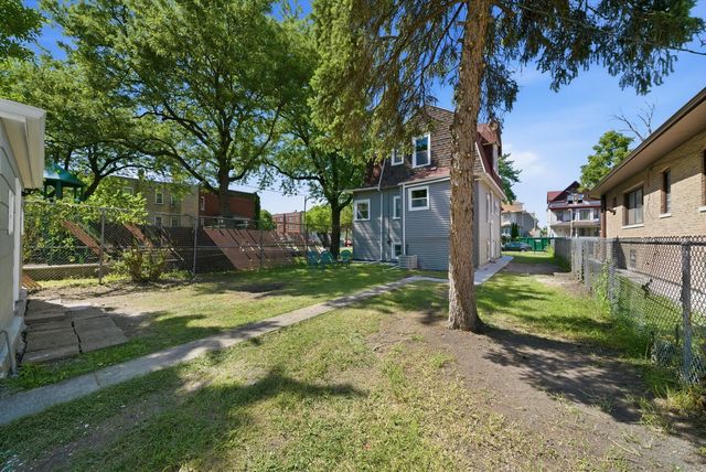 5943 W Huron Street, Chicago, IL 60644