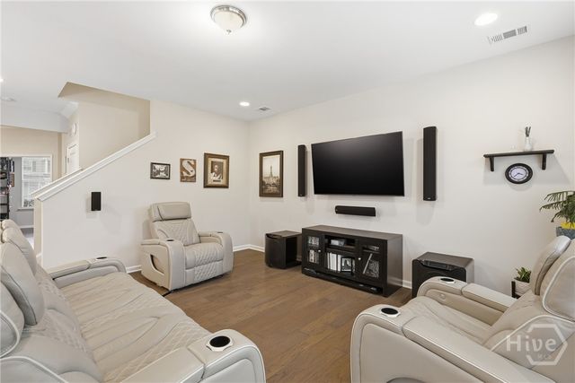 517 Waybridge Way, Richmond Hill, GA 31324