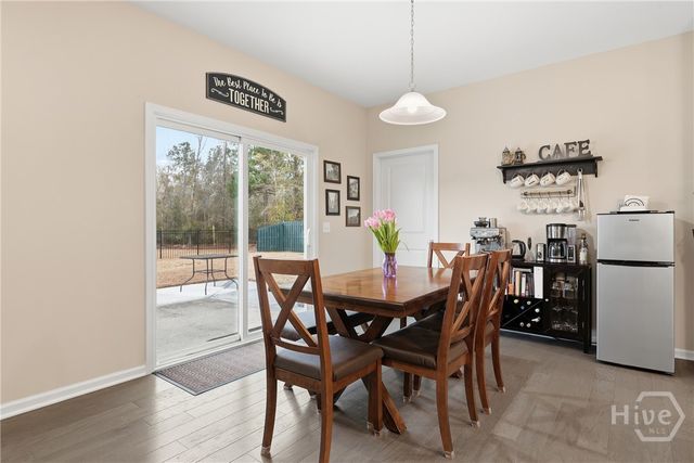 517 Waybridge Way, Richmond Hill, GA 31324