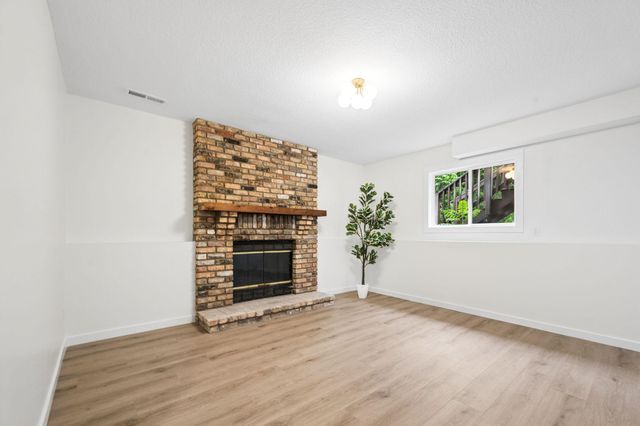 18121 Covington Path, Minnetonka, MN 55345