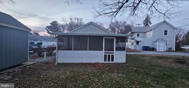 50 FRONT ST, Wyoming, DE 19934