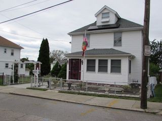 77 Seventh Street, East Providence, RI 02914