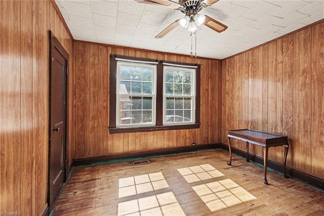811 Cliffside Avenue, High Point, NC 27260