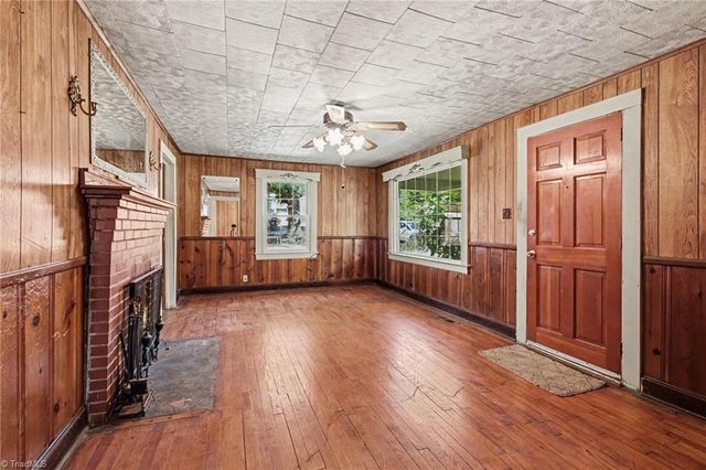 811 Cliffside Avenue, High Point, NC 27260