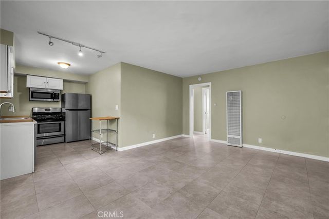 417 N Broadway 5, Redondo Beach, CA 90277
