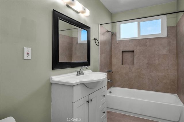 417 N Broadway 5, Redondo Beach, CA 90277