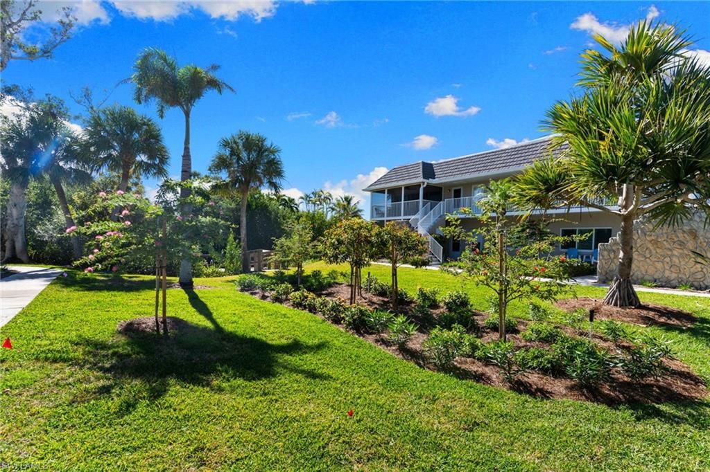601 Periwinkle WAY C-5, SANIBEL, FL 33957 — exterior