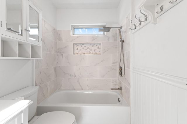 4014 Kent Drive, Galveston, TX 77554