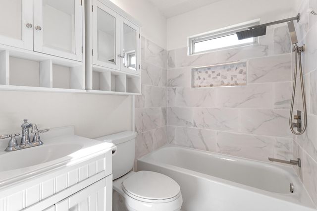 4014 Kent Drive, Galveston, TX 77554