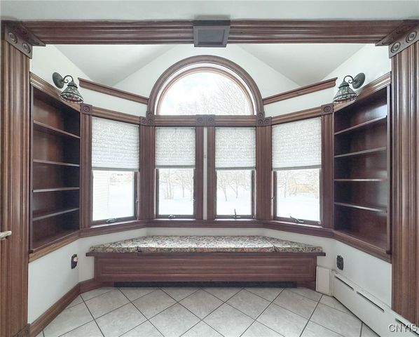 319 Winchester Drive, New Hartford, NY 13413